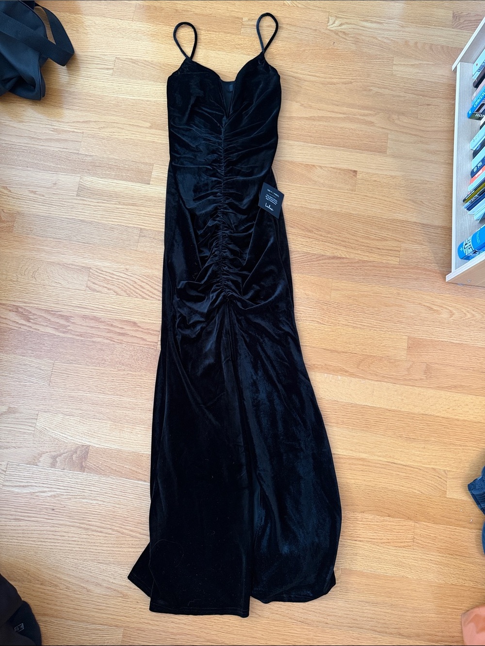 Lulus Black Velvet Spaghetti-Strap Ruched Maxi Dress